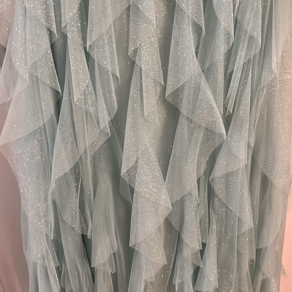 PRICE DROP!🌸 Mint Green Prom dress by (Nights by teeze me), Size 3 in Juniors. - Picture 6 of 9